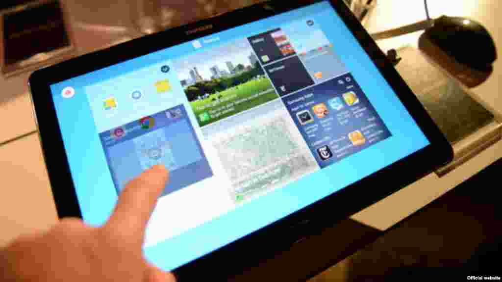 Samsung Galaxy Note Pro 12.2; resolução de 2560 x 1600; Interface Magazine UI, similar a Windows 8 e Windows Phone; 3 GB de RAM; processador Exynos 5 Octa da Samsung, sem 4G; Snapdragon 800 da Qualcomm, com o 4G, quad-core. lançado na CES em Las Vegas. Jan, 6, 2014