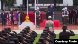 Presiden Jokowi memimpin upacara peringatan "Hari Kesaktian Pancasila" di Monumen Pancasila Sakti, Lubang Buaya, Jakarta Minggu 1 Oktober 2017. (Foto: Biro Pers Kepresidenan).