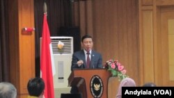 Menko Polhukam Wiranto di kantor kementerian Polhukam Kamis 9 Maret 2017 meyakini KPK masih akan terus melanjutkan penyelidikan dan penyidikan korupsi e-KTP (Foto: VOA/Andylala)