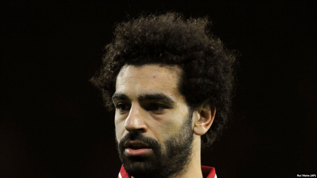 Mohamed Salah dari Liverpool saat pertandingan sepak bola putaran ketiga Piala FA Inggris antara Wolverhampton Wanderers melawan Liverpool di Stadion Molineux di Wolverhampton, Inggris, Senin, 7 Januari 2019. (Foto: AP/Rui Vieira)