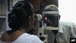 ความก้าวหน้าของเทคโนโลยี ช่วยให้ขณะนี้จักษุแพทย์ในอินเดียสามารถรักษาผู้ป่วยในหมู่บ้านต่างๆ ตามชนบทห่างไกลได้