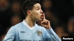 Samir Nasri lors d'un match de la League Cup, Manchester le 11 janvier 2012