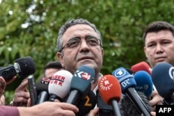 Sezgin Tanrikulu of the opposition Republican People's Party (CHP) speaks to journalists in Istanbul, Oct. 9, 2018.