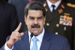 El presidente en disputa, Nicolás Maduro, ha calificado sus propias decisiones como “drásticas, audaces y valientes”.