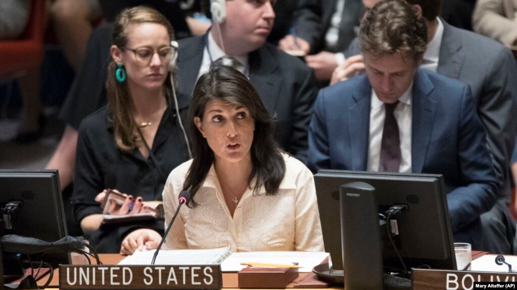 Embajadora de EE.UU. ante las Naciones Unidas, Nikki Haley durante una reunión del Consejo de Seguridad. Martes 15 de mayo de 2018.