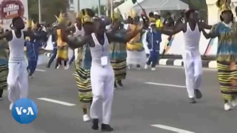 L’Angola en fête : célébration du 50e anniversaire et carnaval en couleur