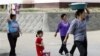 "북한 주민 10명 중 2명만 배급 받아...가구 소득 70~90% 장마당서 벌어"