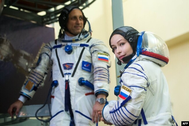 Rus oyuncu Yulia Peresild