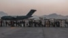 Evakuasi di Kabul Meningkat, Biden Pertahankan Tenggat 31 Agustus