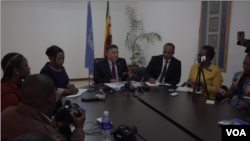 Bishow Parajuli, the outgoing U.N. Resident Coordinator in Zimbabwe meets with reporters in Harare, Zimbabwe, Aug. 28, 2019. (Photo: C. Mavhunga / VOA) 