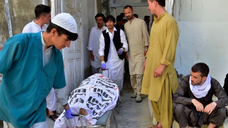 Pria Bersenjata Bunuh 2 Polisi Pakistan yang Mengawal Vaksinasi Polio 8 Pria Bersenjata Bunuh 2 Polisi Pakistan yang Mengawal Vaksinasi Polio