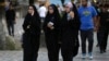 Video Penangkapan Perempuan yang Langgar Aturan Berpakaian Muslim Picu Kemarahan Publik di Iran