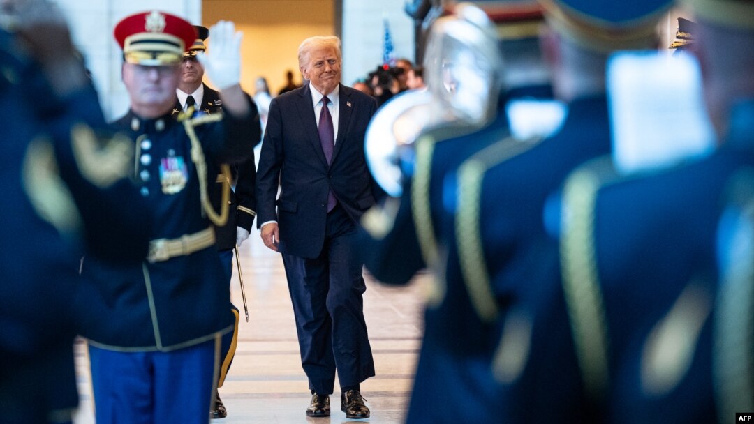 Президент США Дональд Трамп оглядає війська після інавгурації, 20 січня 2025 року. Bill Clark/POOL/AFP
