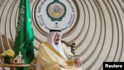 Sarkin Saudiya Salman bin Abdulaziz Al-Saud, shugaban taron koli na kasashen Larabawa