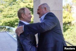 俄羅斯總統普京與白俄羅斯總統在索契舉行會談。 （2022年9月26日）