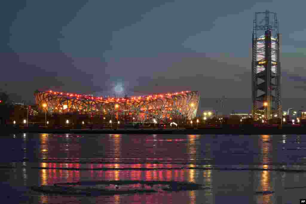 Pekinin Quş Yuvası stadionu