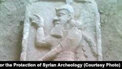 Bas relief de Tell Ajaja en Syrie, détruit par le groupe Etat islamique.