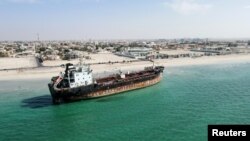 ပင်လယ်ပြင်မှာ ၄ နှစ်တာစွန့်ပစ်ခံထားရတဲ့ မြန်မာအပါအဝင် သင်္ဘောသားတချို့