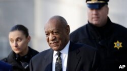 Bill Cosby arrives for a pretrial hearing in his sexual assault case at the Montgomery County Courthouse, Tuesday, March 6, 2018, in Norristown, Pennsylvania.