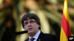 Pemimpin Catalonia Carles Puigdemont di Montjuic Cemetery, Barcelona, Spanyol, 15 Oktober 2017. (Foto: dok).