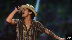 FILE - Bruno Mars performs at IHeartRadio Music Festival in Las Vegas, Sept. 21, 2013.