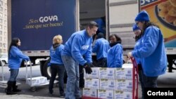 La donación es parte de la campaña Goya Gives, una serie de donaciones anuales que comenzaron en 2011 como celebración del 75o aniversario. [Foto: Cortesía, Goya Foods].
