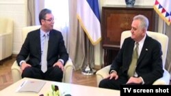 Pomirili se: Aleksandar Vučić i Tomislav Nikolić