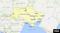 L'Ukraine est à la frontière de la Russie, où le journaliste avait obtenu la nationalité. 