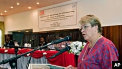 UN Special Representative Ellen Margarethe Loej speaks in a high level meeting of the Government of Liberia, Monrovia, 08 Oct. 2010