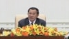 Hun Sen Warns Opposition Against Mass Rally