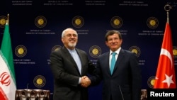 İran ve Türkiye dışişleri bakanları aybaşında Ankara'da yaptıkları görüşmede