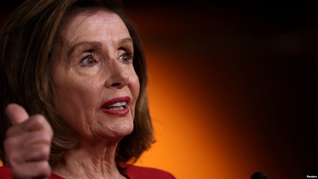 La presidenta de la Cámara de Representantes de EE. UU., Nancy Pelosi, dijo que someterá a votación el proyecto de infraestructura del presidente Joe Biden, el martes 28 de septiembre de 2021.
