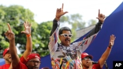 El presidente venezolano Nicolás Maduro participa en un mitin de campaña electoral en Caracas, el 16 de julio de 2024. Esta semana, el mandatario advirtió sobre la posibilidad de "un baño de sangre" si pierde la votación del domingo 28.