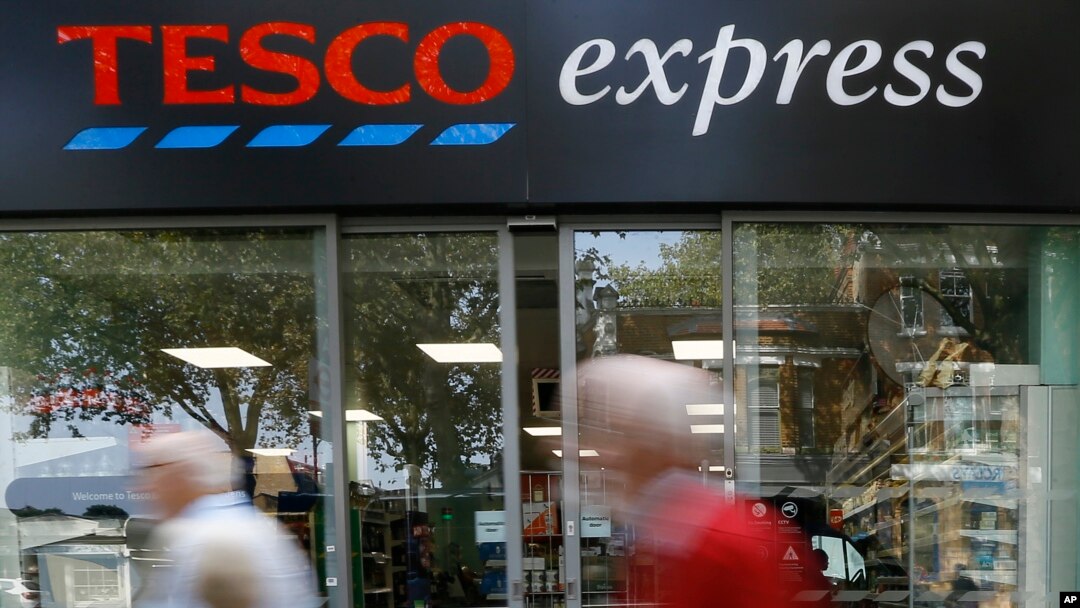 Salah satu toko Tesco di London, 22 September 2014. (Foto: dok). 