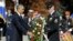 Predsednik Obama polaže venac na Nacionalnom groblju, u Arlingtonu, nedaleko od Vašingtona