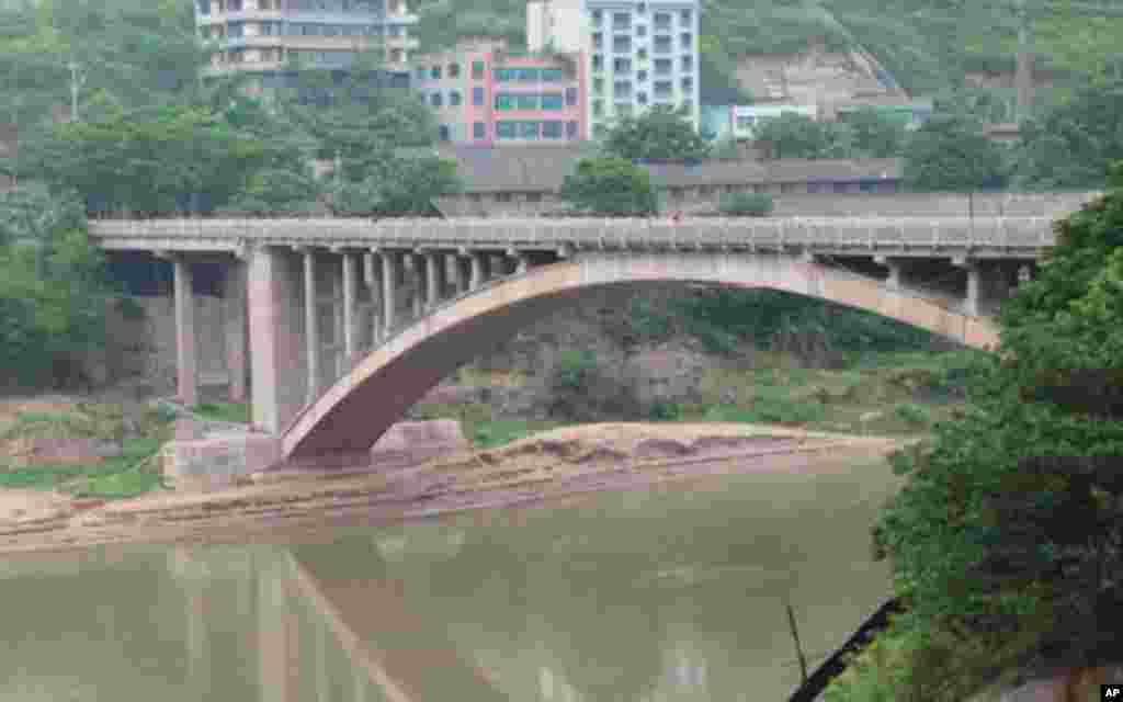 今日的赤水河土城大桥