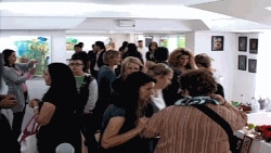 Hapet në Prishtinë një ekspozitë me punime të fëmijëve me aftësi të kufizuara