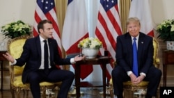 도널드 트럼프 미국 대통령과 에마뉘엘 마크롱 프랑스 대통령이 지난해 12월 런던에서 회담했다.
