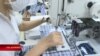 Trung Quốc ‘dán mác’ Made-in-Vietnam lên hàng hóa để tránh thuế Mỹ