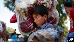 Palestinske izbeglice napuštaju domove u Gazi