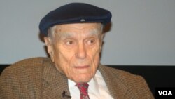 李敦白 唯一一名加入中國共產黨的美國