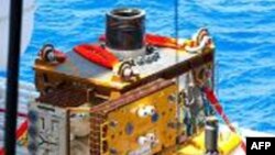 Shtëpia e Bardhë ka besim se BP do të arrijë të bllokojë rrjedhjen e naftës