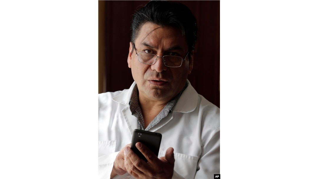 Carlos Figueroa.