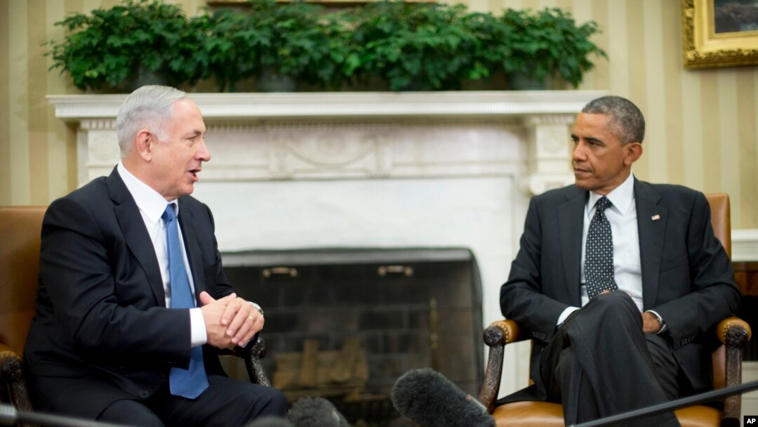 Predsednik Obama razgovara sa izraelskim premijerom Benjaminom Netanjahuom u Ovalnoj kancelariji Bele kuće u Vašingtonu, 1. oktobra 2014.