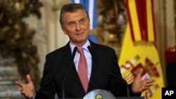 El presidente de Argentina, Mauricio Macri, dice que la región reafirmará rechazo a gobierno del presidente Nicolás Maduro durante la Cumbre de las Américas, en Lima, Perú, el 13 y 14 de abril, de 2018.