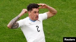 Mfungaji wa goli la Uruguay dhidi ya Misri, Jose Gimenez, katika mchezo wa kundi A wa Kombe la Dunia.