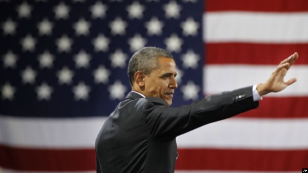 Ông Obama nói rằng dành ưu đãi thuế cho người giàu trong lúc giới trung lưu phải chật vật để kiếm sống là không công bằng.