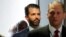 Donald Trump Jr., el hijo mayor del presidente Donald Trump, llega al Capitolio en Washington para una audiencia a puerta cerrada en el Senado el miércoles, 12 de junio de 2019.
