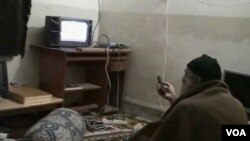 Salah satu video mengenai Osama bin Laden yang disita dari persembunyian Osama bin Laden di Abbottabad.