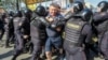 Российская власть усиливает репрессии по политическим мотивам 